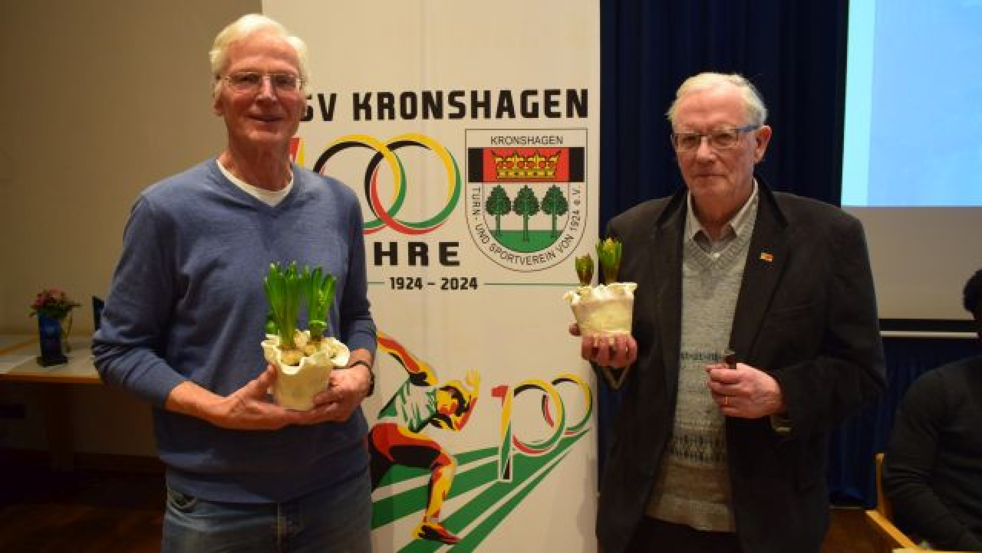 Goldene Ehrennadel für 40 Jahre Mitgliedschaft